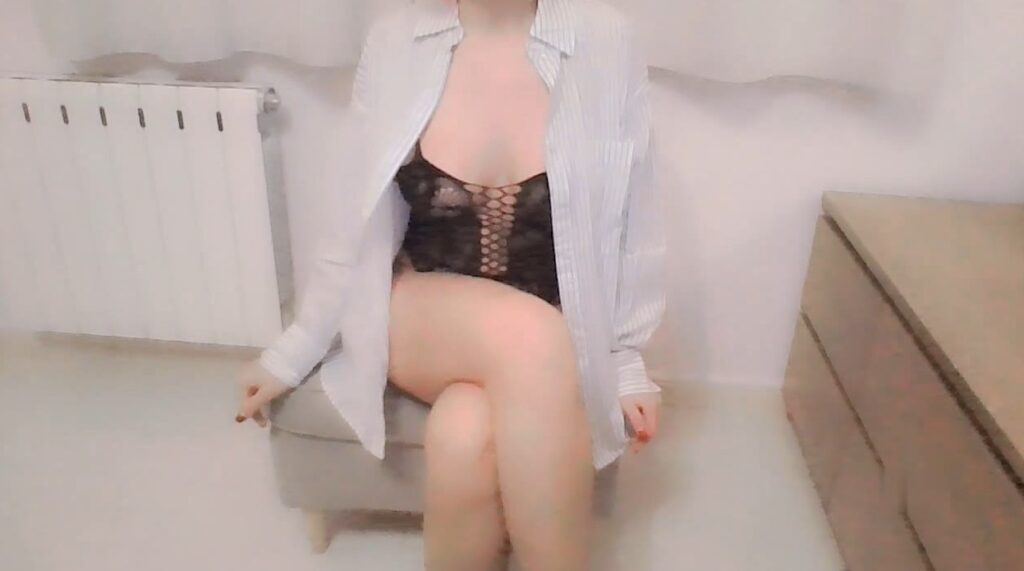 lencería con camisa Hotwife en Zaragoza